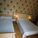 Hotel Les Messageries Saint-Flour (Cantal)
