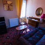 Hotel Les Messageries 2*