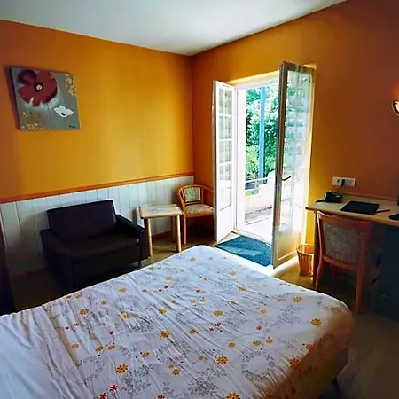 Les Messageries Hotell Saint-Flour (Cantal)