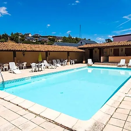 Hotell Les Messageries Saint-Flour (Cantal)