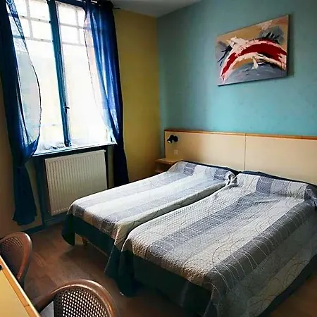 Hotell Les Messageries Saint-Flour (Cantal)