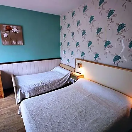 Les Messageries Hotell Saint-Flour (Cantal)