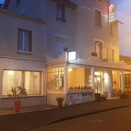 Hotel Les Messageries 2*