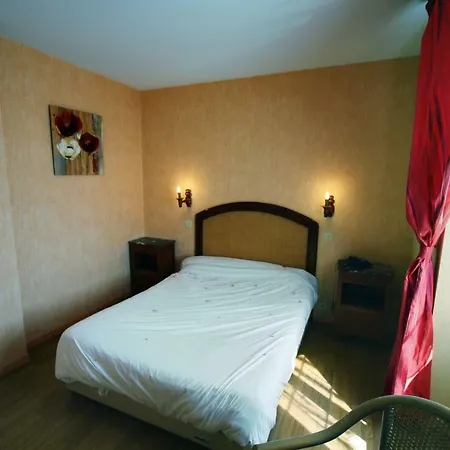 Hotel Les Messageries 2*