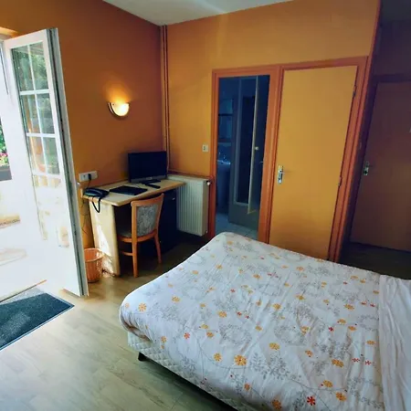 Les Messageries Hotel 2*