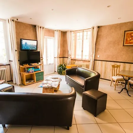 Les Messageries Hotell 2*