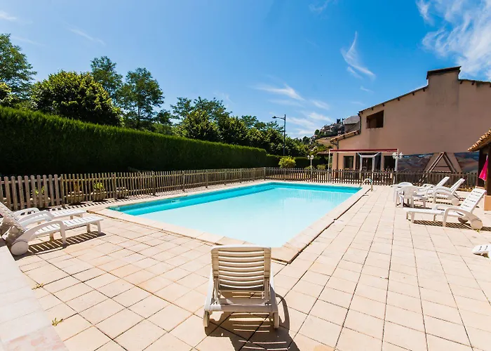 Les Messageries Hotel Saint-Flour (Cantal)