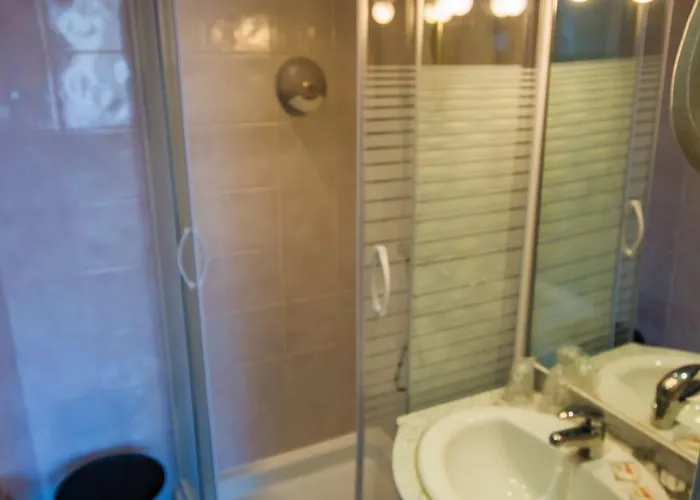 Les Messageries Saint-Flour (Cantal)