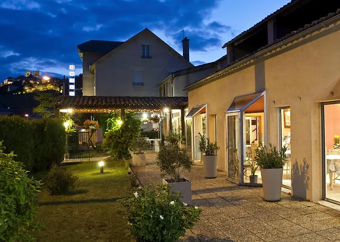 Hotel Les Messageries 2*